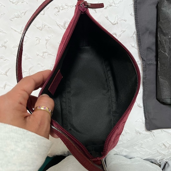 Vintage Gucci purse - Picture 7 of 13